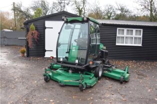 2011 Ransomes HR6010 Batwing Rotary Cut Mower with Full Cab and Low Hours