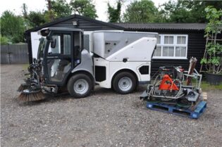2016 Hako Citymaster 1600 Articulated Road Sweeper