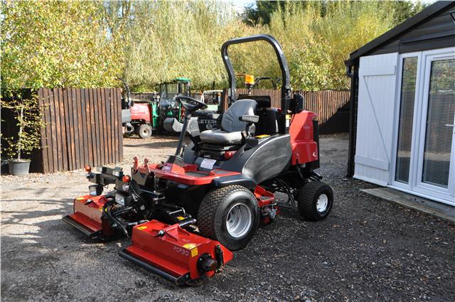 https://shared1.ad-lister.co.uk/UserImages/3573c220-bb79-47a8-aa41-27b4330dde6f/Img/groundcare machinery/0059j.JPG