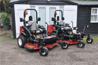 2021 Toro Groundmaster 7210 Zero Turn Rotary Mower
