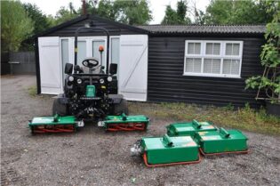 2017 Ransomes Parkway3 Meteor With Cylinder and Flail Heads